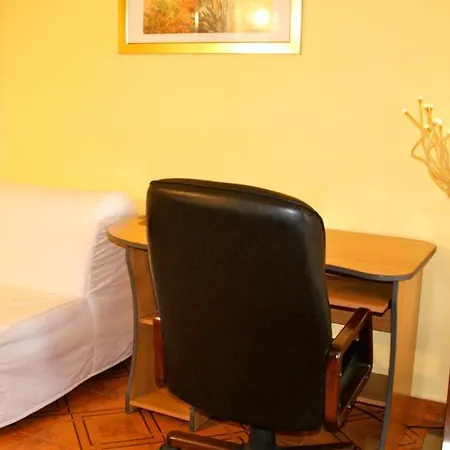 Apartment Orczy Apartman