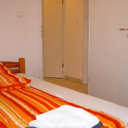 Orczy Apartman Apartment *